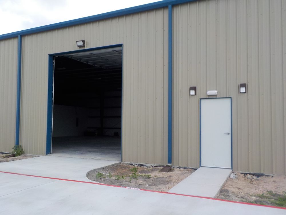 1306 Industrial Way, Harlingen, TX 78550